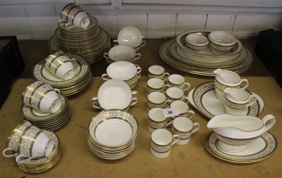 Minton Aragon dinner and tea ware